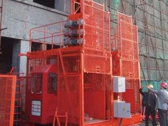 廣州高空作業(yè)設(shè)備租賃與一站式服務(wù) 物料提升機(jī)、塔吊、施工電梯